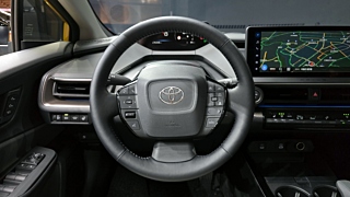 TOYOTA PRIUS  5 GENERATION 2.0 XLE 2024