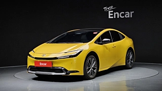 TOYOTA PRIUS  5 GENERATION 2.0 XLE 2024
