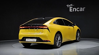 TOYOTA PRIUS  5 GENERATION 2.0 XLE 2024