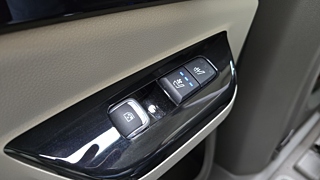 KIA CARNIVAL 2023