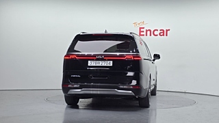 KIA CARNIVAL 2023