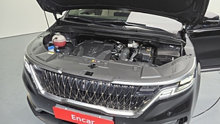 KIA CARNIVAL 2023