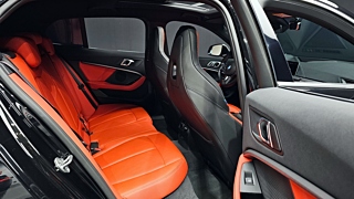 BMW 1-SERIES F40 2021