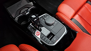 BMW 1-SERIES F40 2021