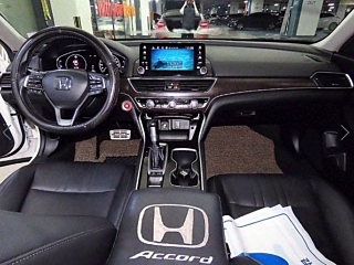 HONDA ACCORD 2019