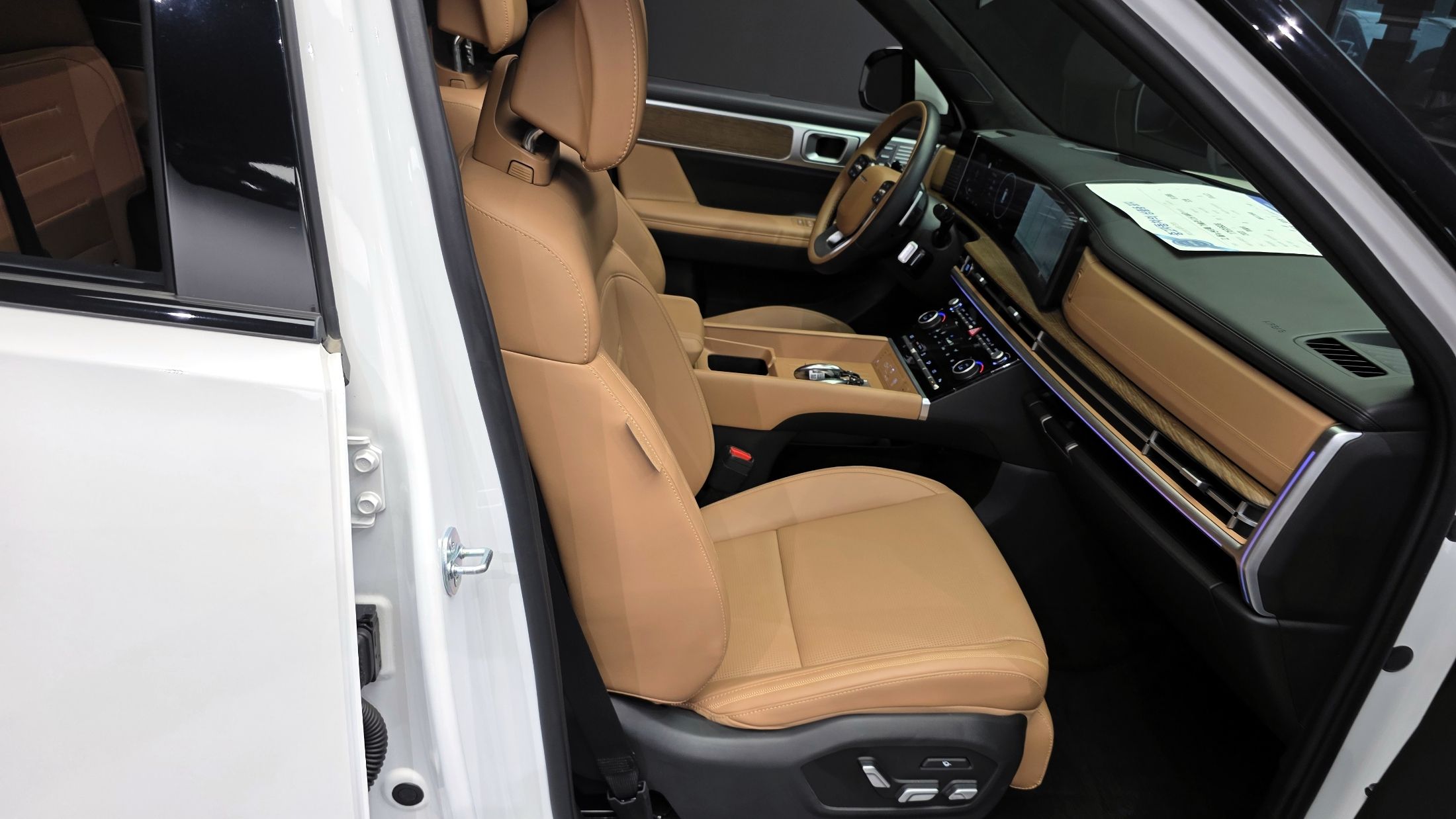 HYUNDAI SANTAFE MX5 2023