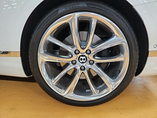 BENTLEY CONTINENTAL GT 2023