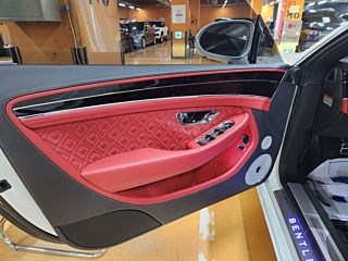 BENTLEY CONTINENTAL GT 2023