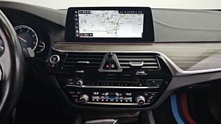 BMW 5-SERIES G30 2017