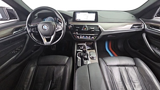 BMW 5-SERIES G30 2017