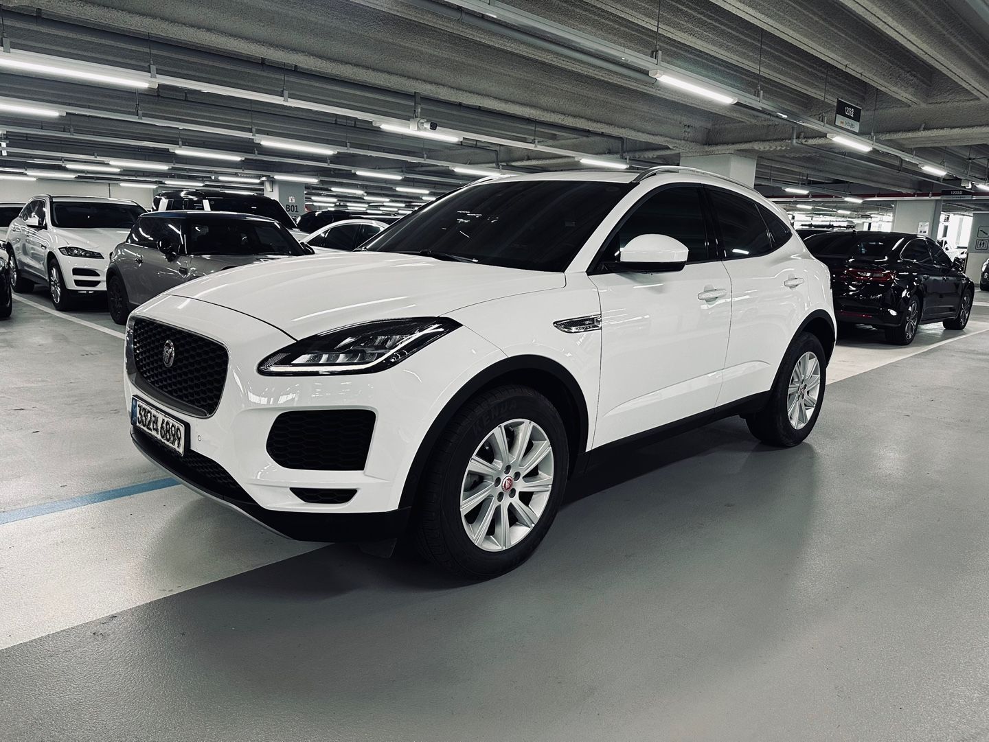JAGUAR E-PACE
