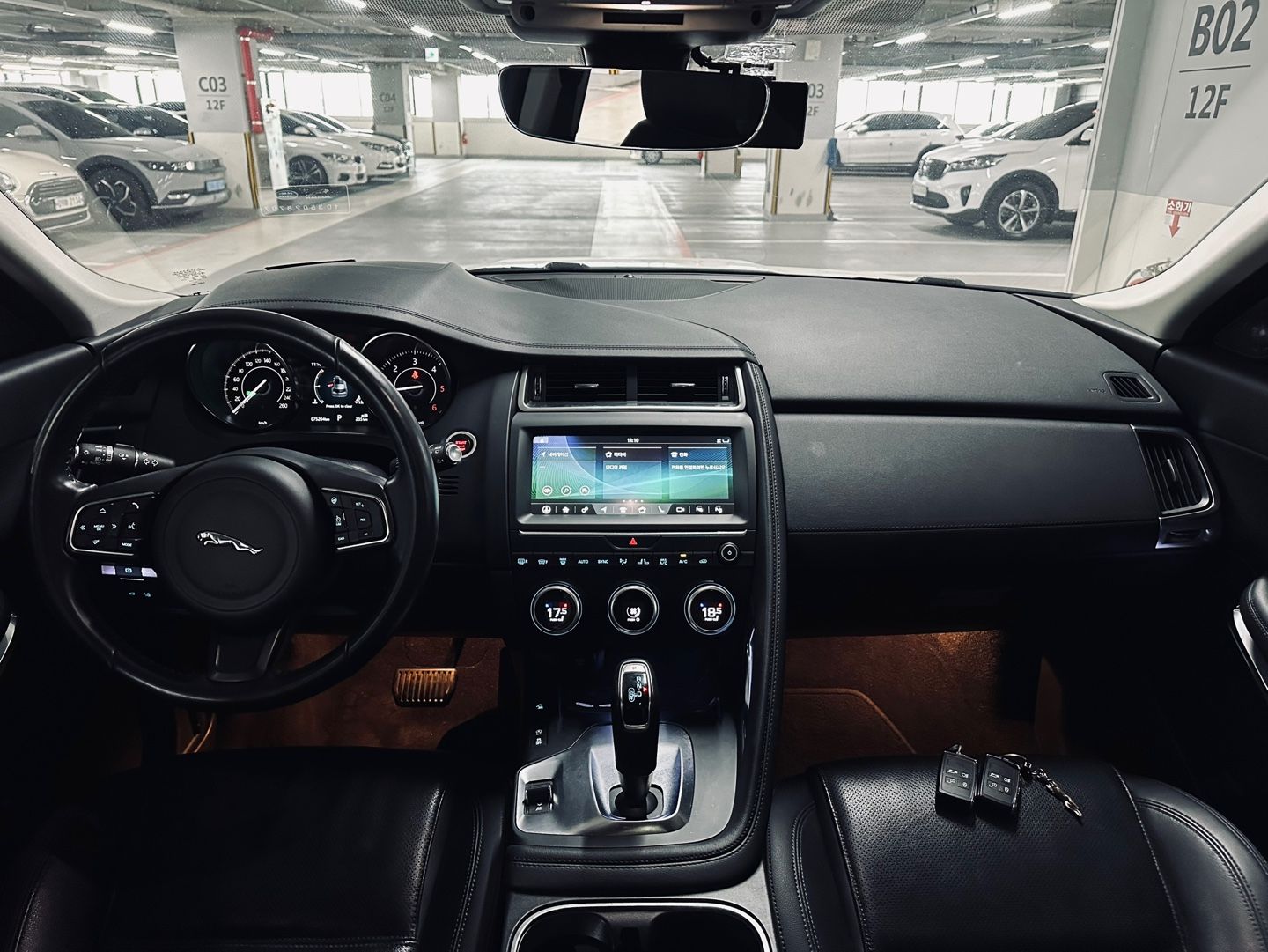 JAGUAR E-PACE