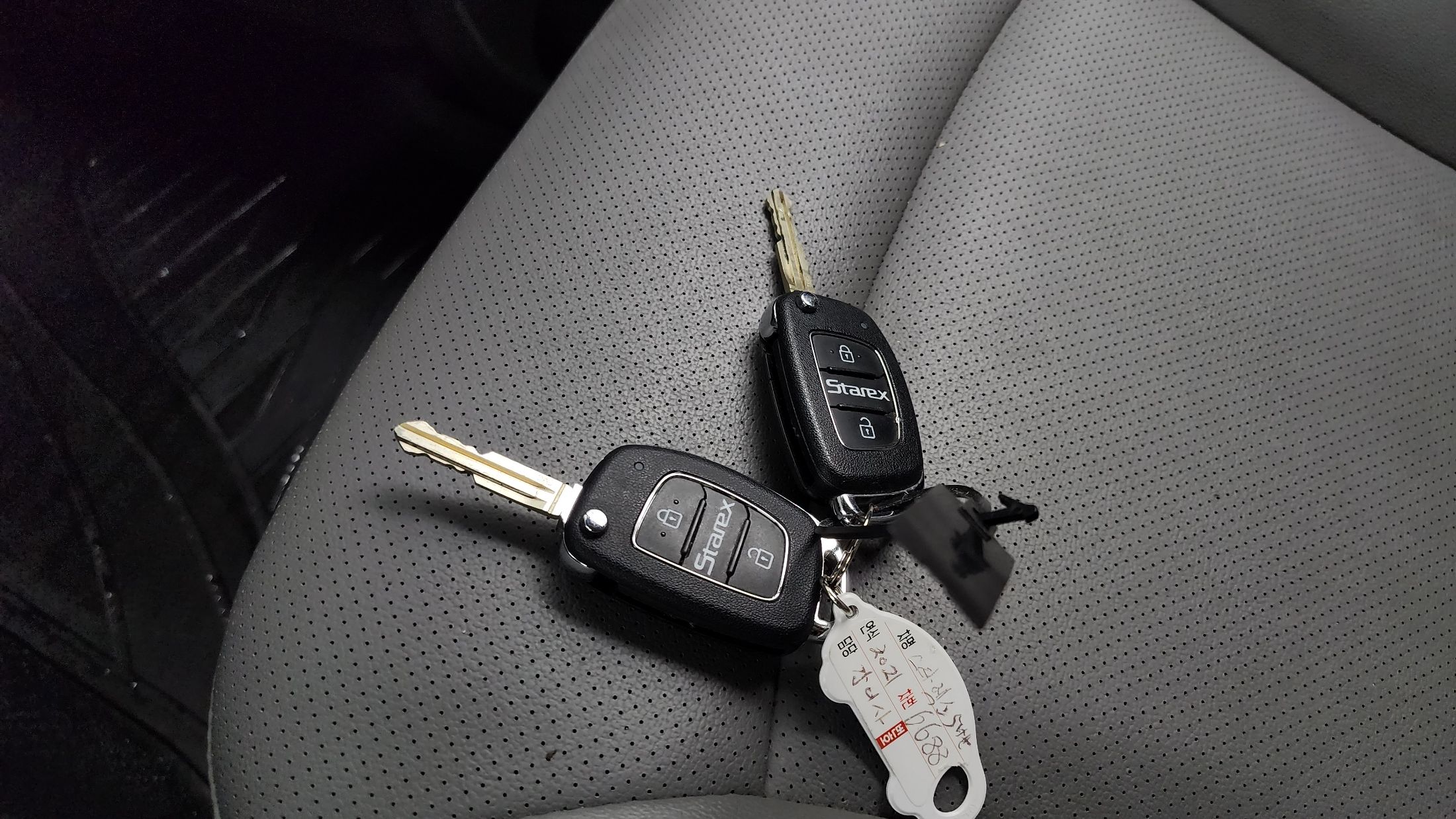 HYUNDAI STAREX GRAND 2021