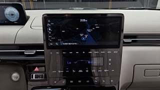 HYUNDAI STARIA 2023