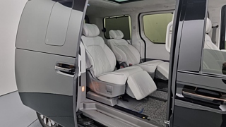 HYUNDAI STARIA 2023