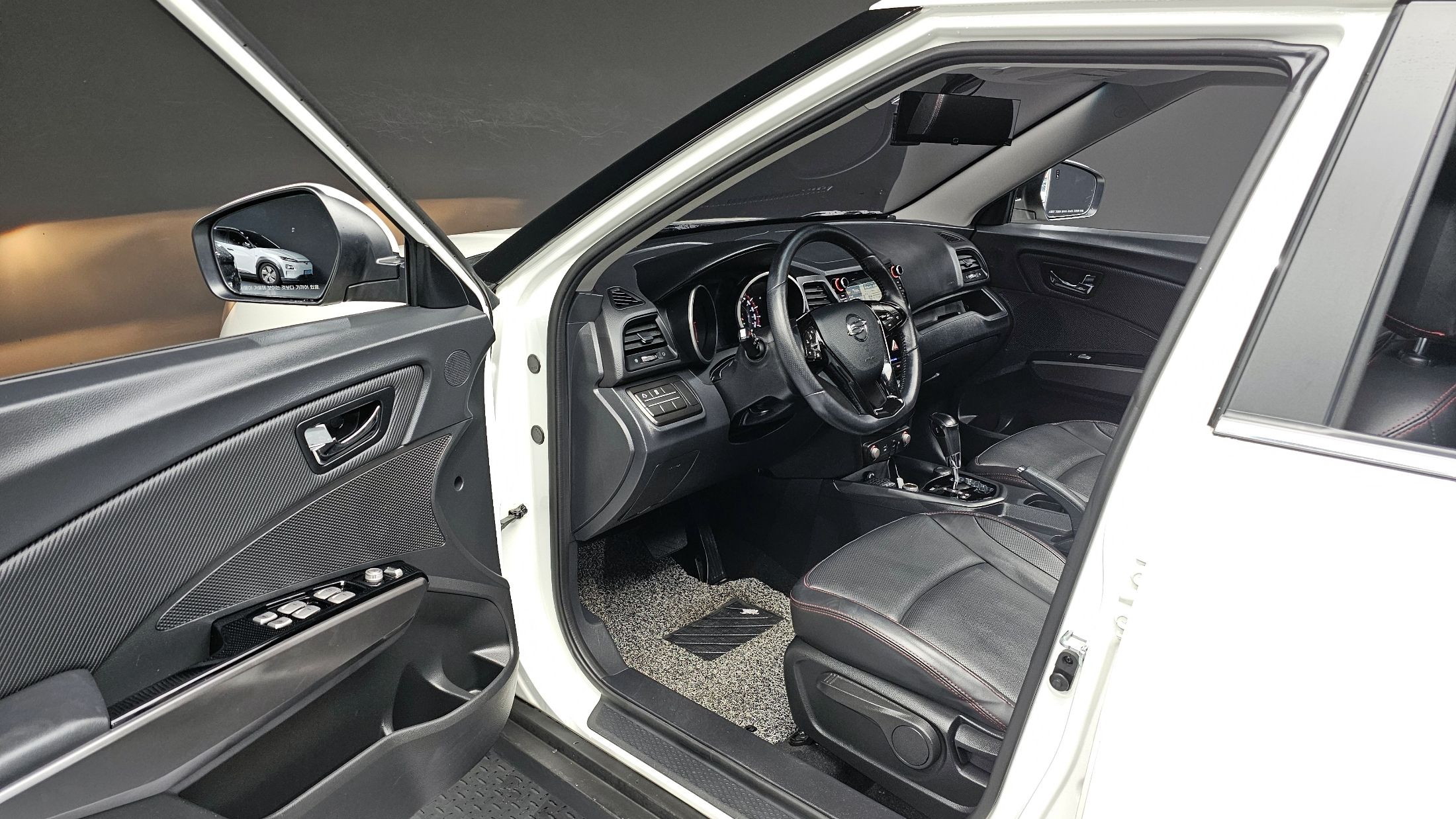 SSANGYONG TIVOLI AIR 2017