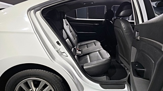 HYUNDAI AVANTE AD 2019