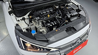 HYUNDAI AVANTE AD 2019