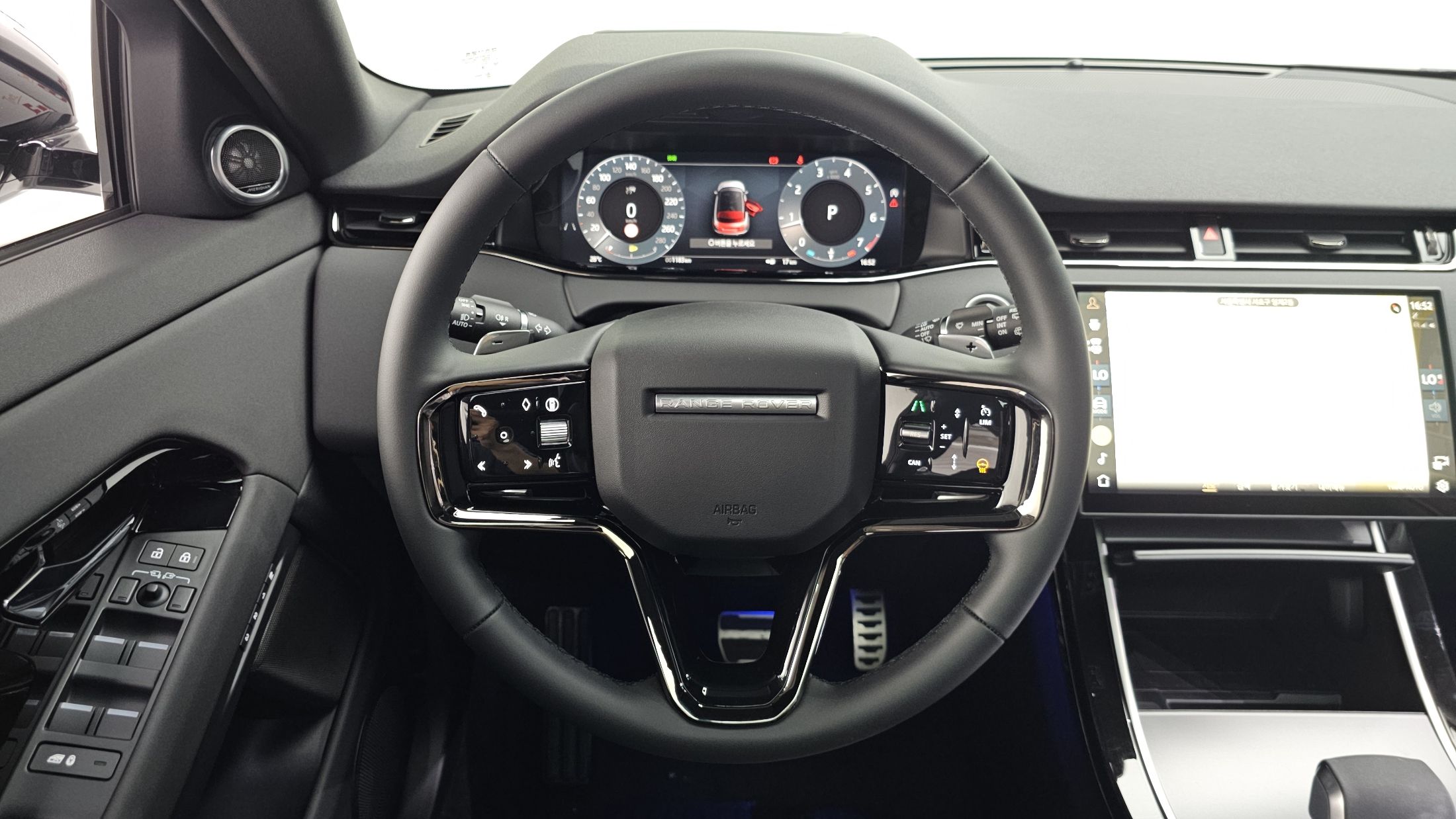 LAND ROVER RANGE ROVER EVOQUE 2025