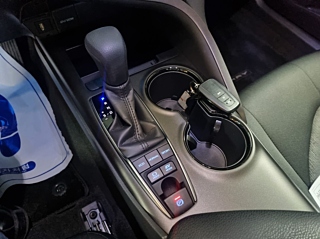TOYOTA CAMRY XV70 2023
