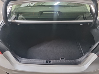 TOYOTA CAMRY XV70 2023