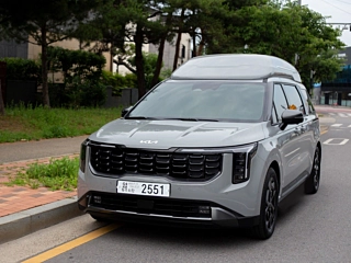 Заказать KIA CARNIVAL