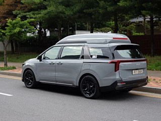 Заказать KIA CARNIVAL