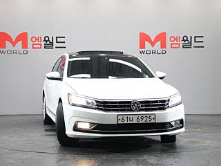 VOLKSWAGEN PASSAT 2018