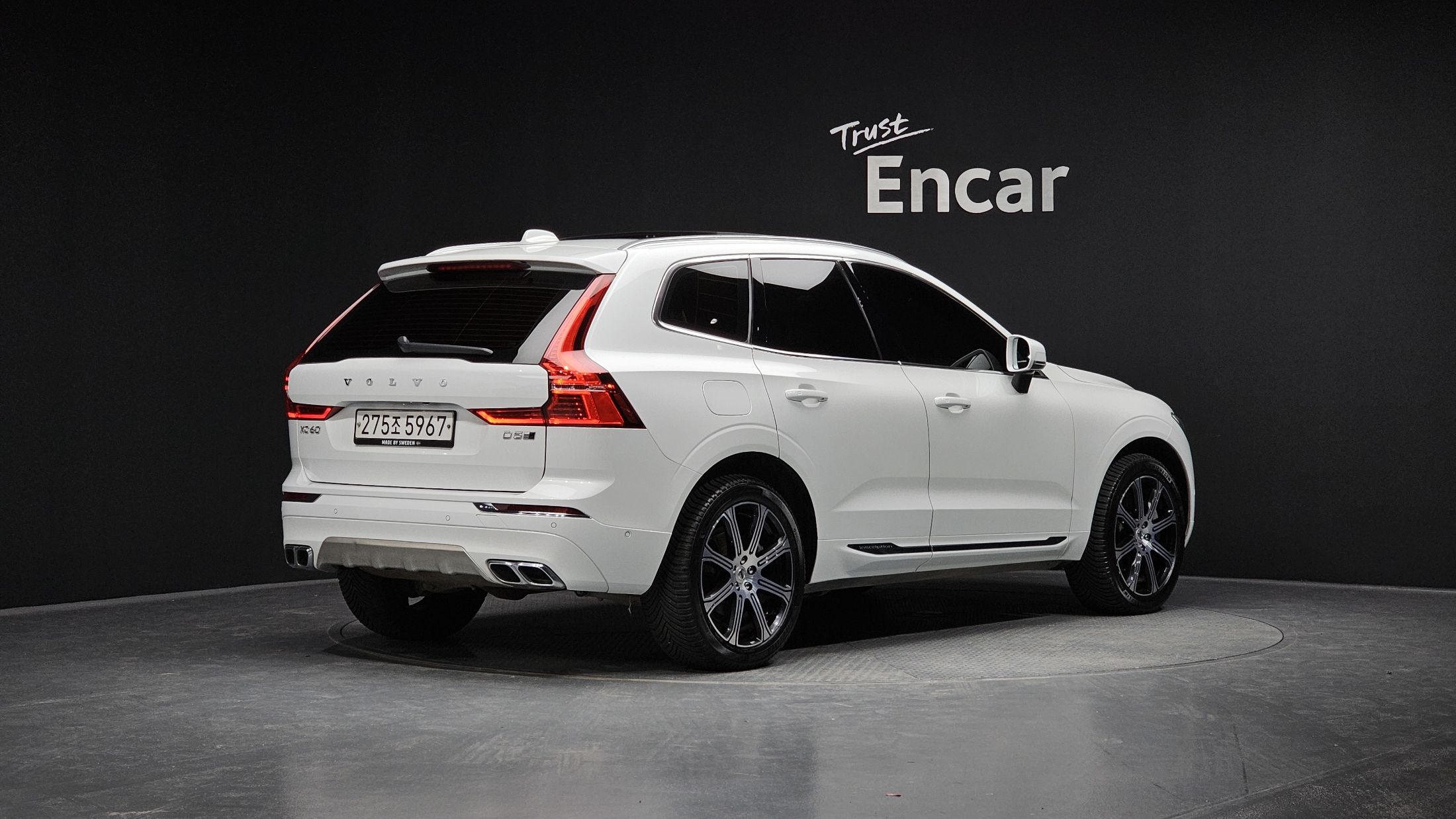 VOLVO XC60 2019
