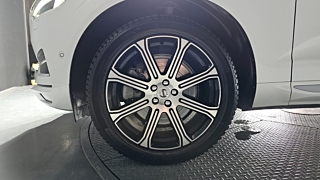 VOLVO XC60 2019