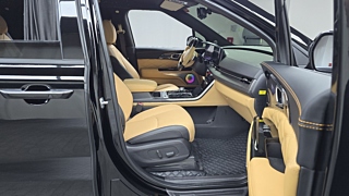 KIA CARNIVAL 2023