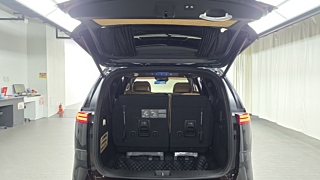 KIA CARNIVAL 2023