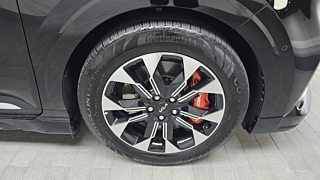 KIA CARNIVAL 2023