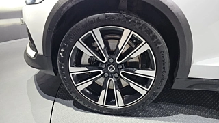 VOLVO V60 CROSS COUNTRY 2023