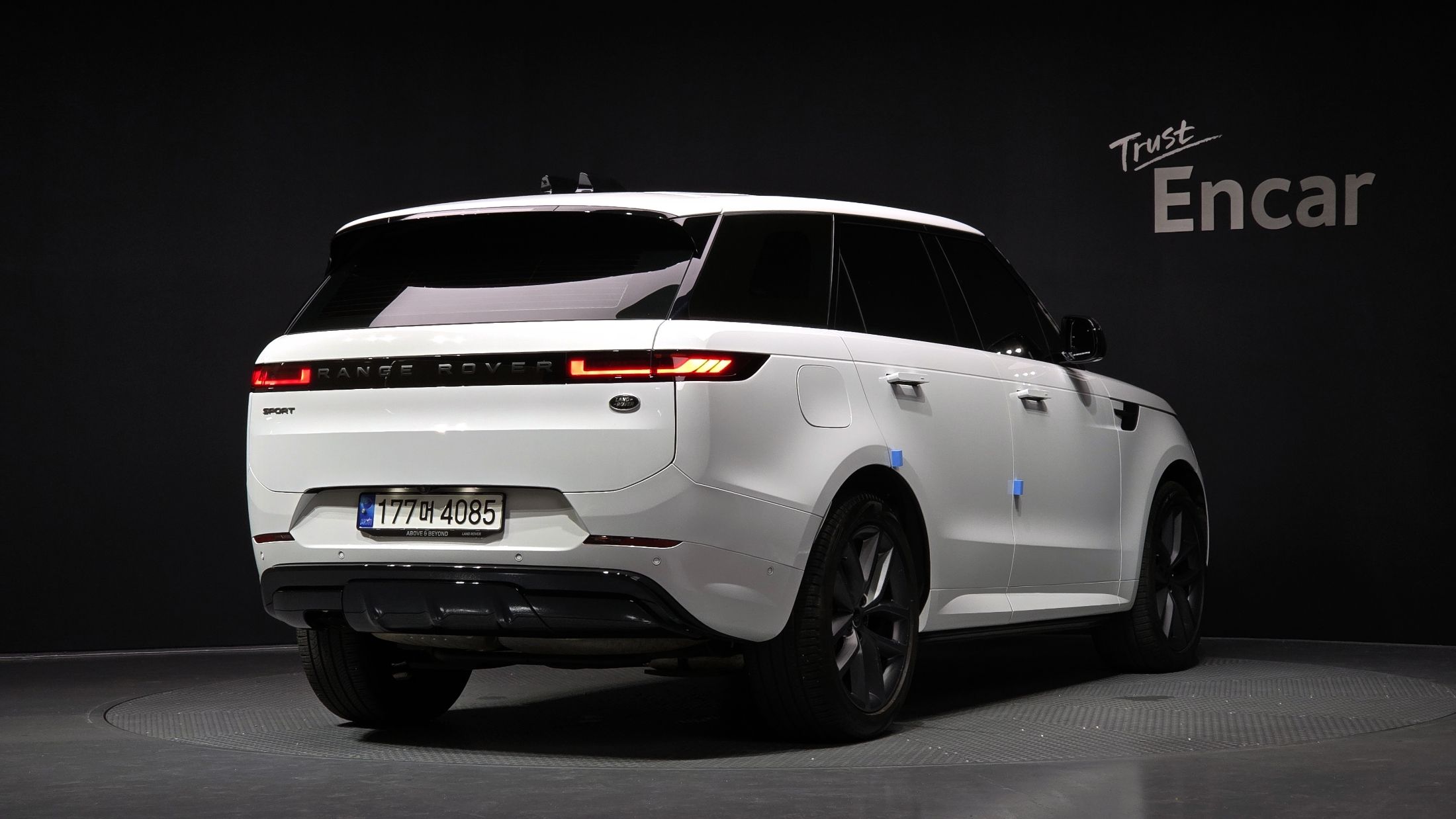 LAND ROVER RANGE ROVER SPORT 2023