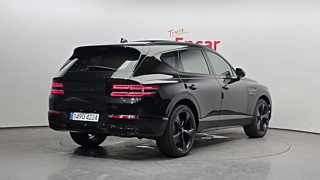 Заказать GENESIS GV80