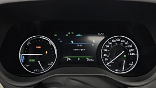 TOYOTA SIENNA  4 GENERATION 2.5 Hybrid 2WD 2022
