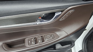 HYUNDAI GRANDEUR IG 2018