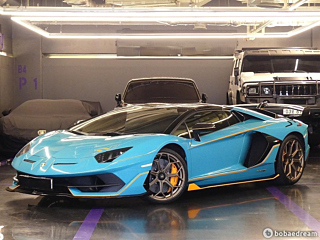 LAMBORGHINI AVENTADOR 2020