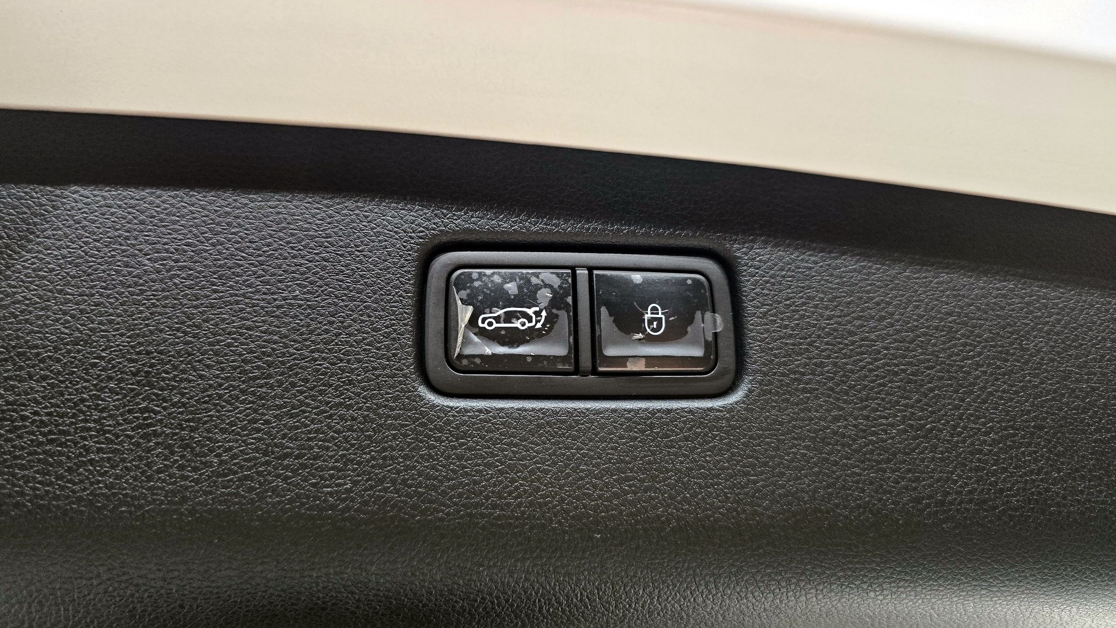 GENESIS GV70 2023