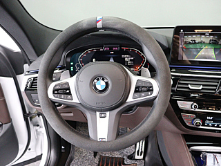 BMW 6-SERIES GT G32 2024