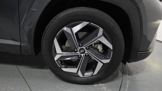 HYUNDAI TUCSON NX4 2022