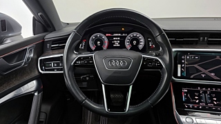 AUDI A7 4K 2020