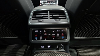 AUDI A7 4K 2020