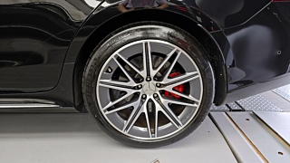 MERCEDES BENZ AMG GT 2023