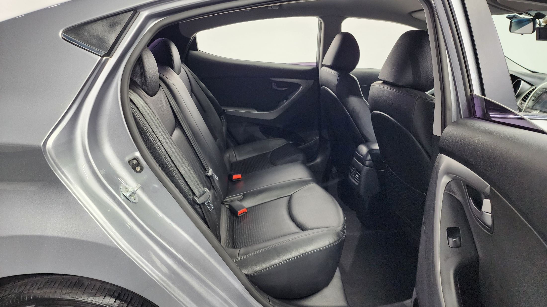 HYUNDAI AVANTE 2014