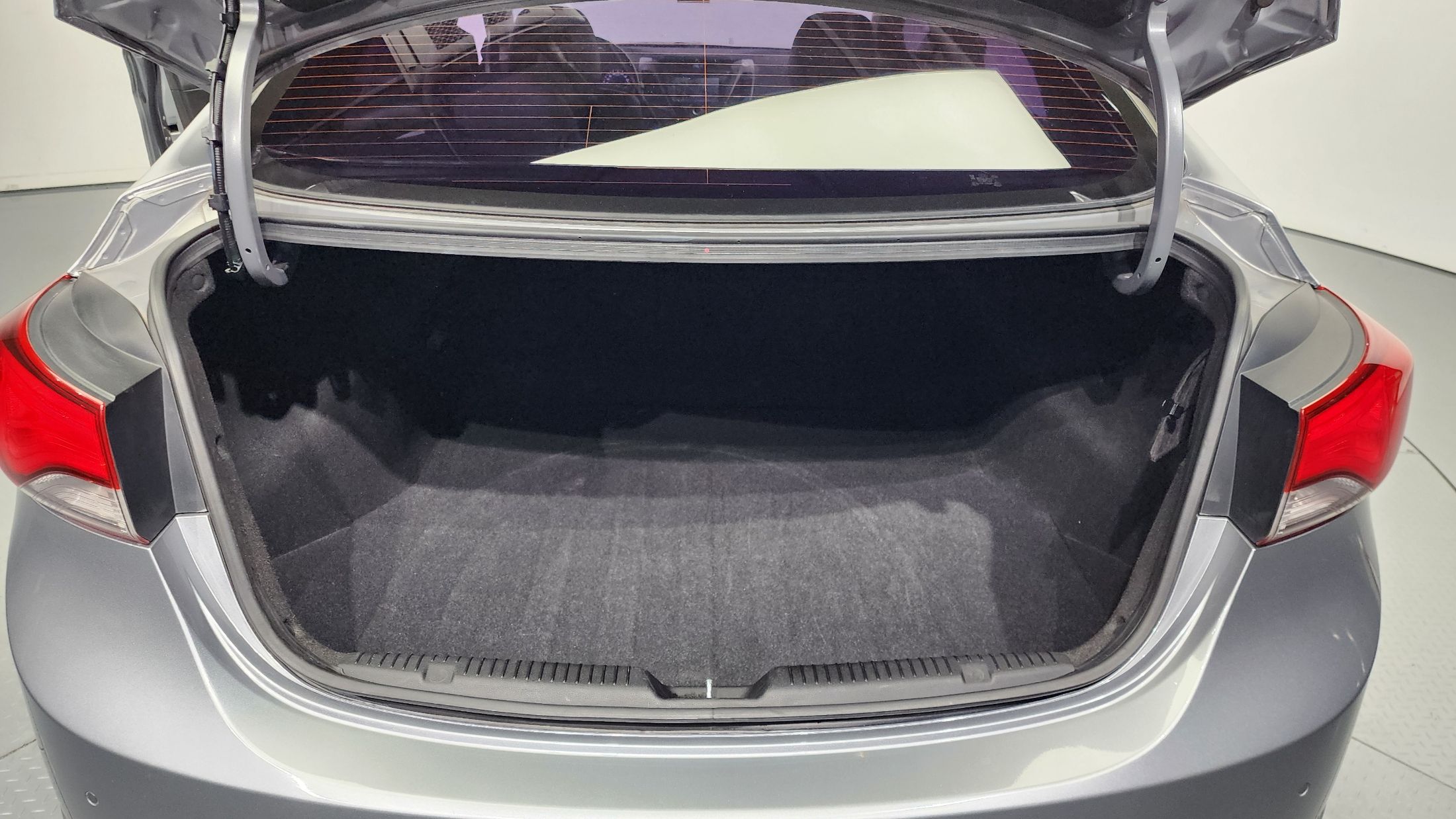 HYUNDAI AVANTE 2014