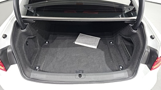 AUDI A4 B9 2018