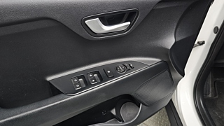 KIA STONIC 2017