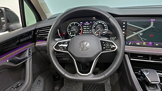 VOLKSWAGEN TOUAREG 2023